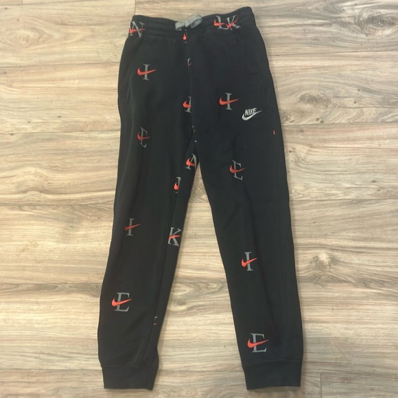 Nike Other - NIKE SWEATPANTS BOYS SIZE LARGE